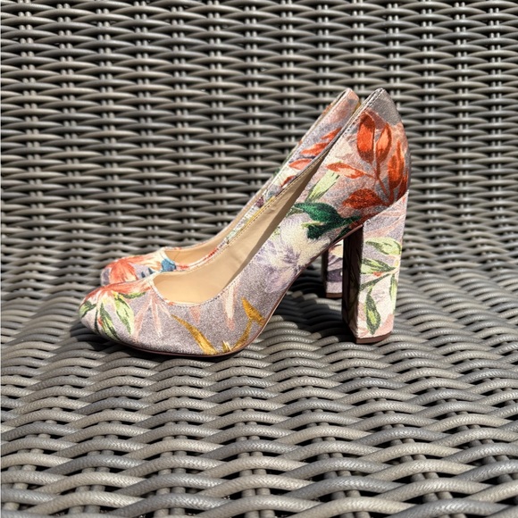 Nine West Floral Pumps - Size 7.5 - Picture 11 of 15